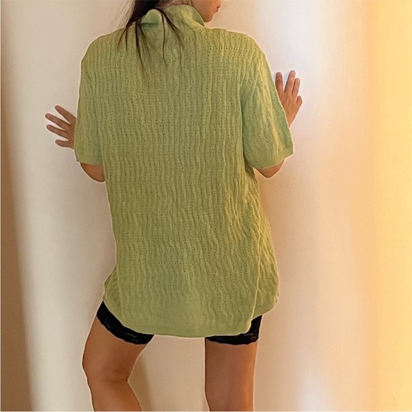 Top - Picture 3 of 3